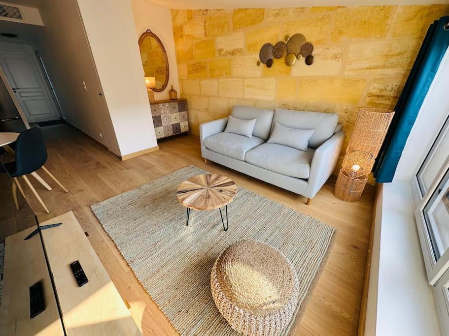 5- Hypercentre - 4Pers - Clim - Terrasse - Netflix Apartment Libourne Bagian luar foto